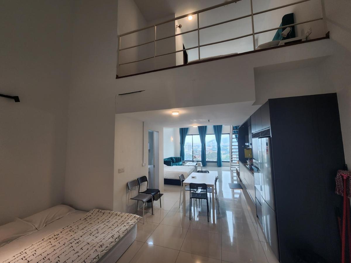 Sunrise Gurney Premium Executive City/Seafront Suite - Penang George Town Bagian luar foto