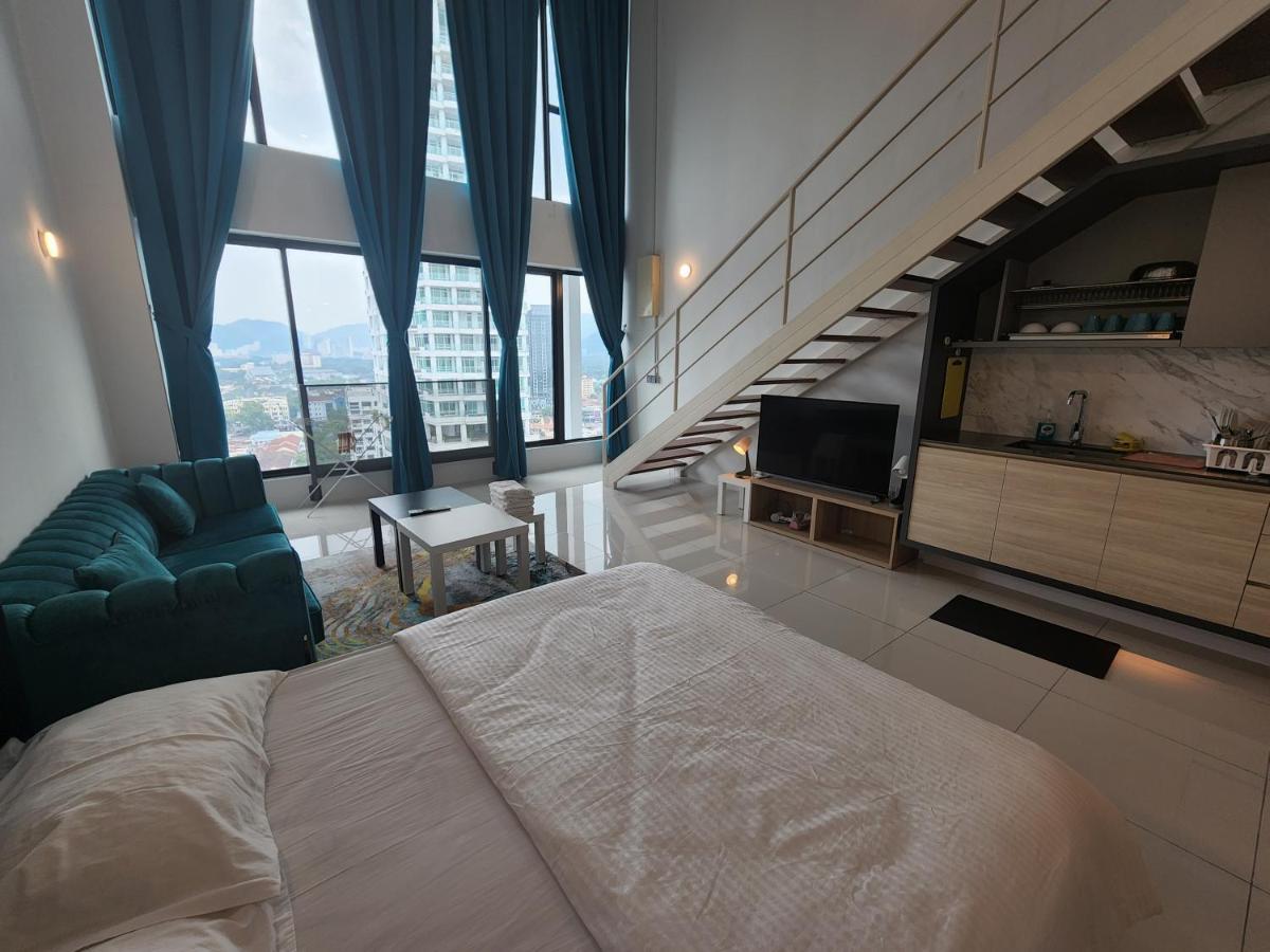 Sunrise Gurney Premium Executive City/Seafront Suite - Penang George Town Bagian luar foto