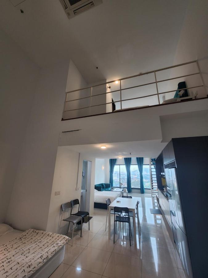 Sunrise Gurney Premium Executive City/Seafront Suite - Penang George Town Bagian luar foto